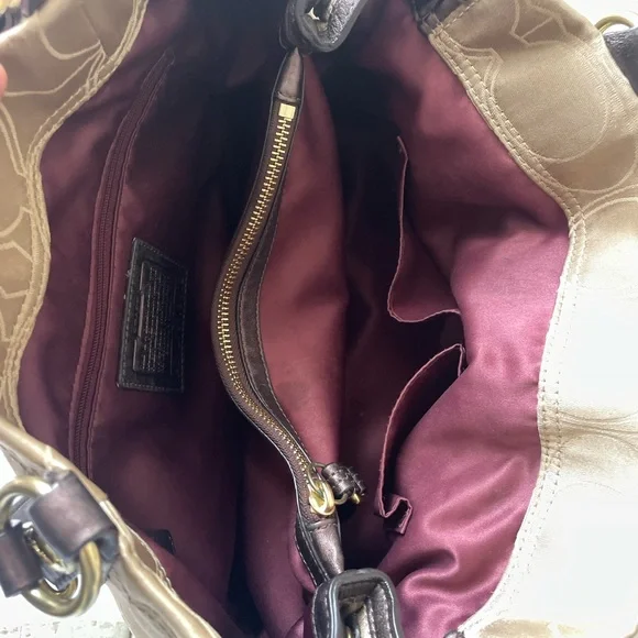 SOLD - Picture 5 of 6